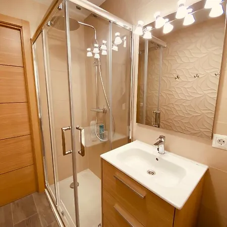 Go Luxury First Line Beach Apartment Benidorm