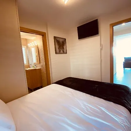 Apartment Go Luxury First Line Beach